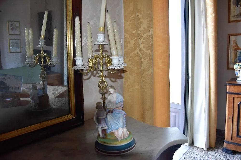 B&B Al Teatro Massimo Catania 2*,  Italy