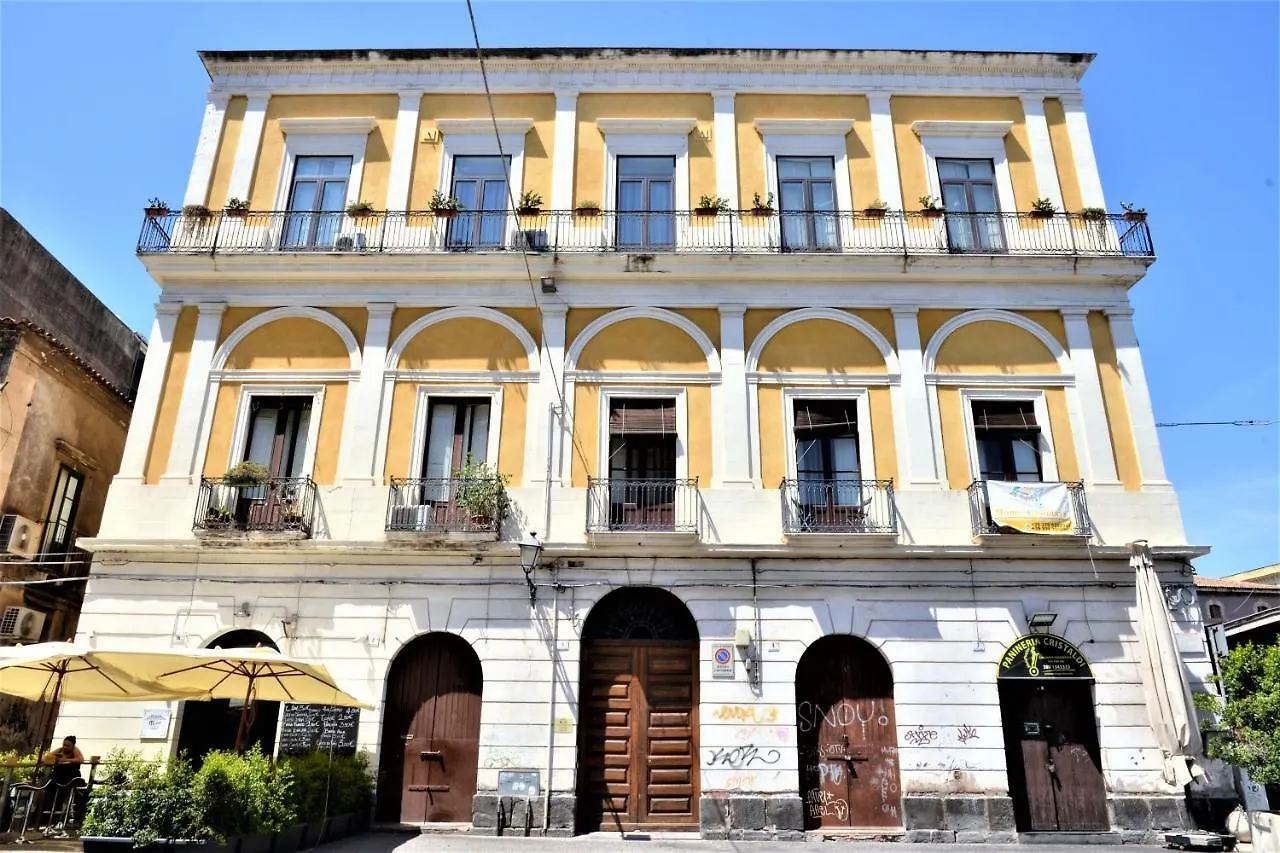 B&B Al Teatro Massimo Katania Nocleg ze śniadaniem